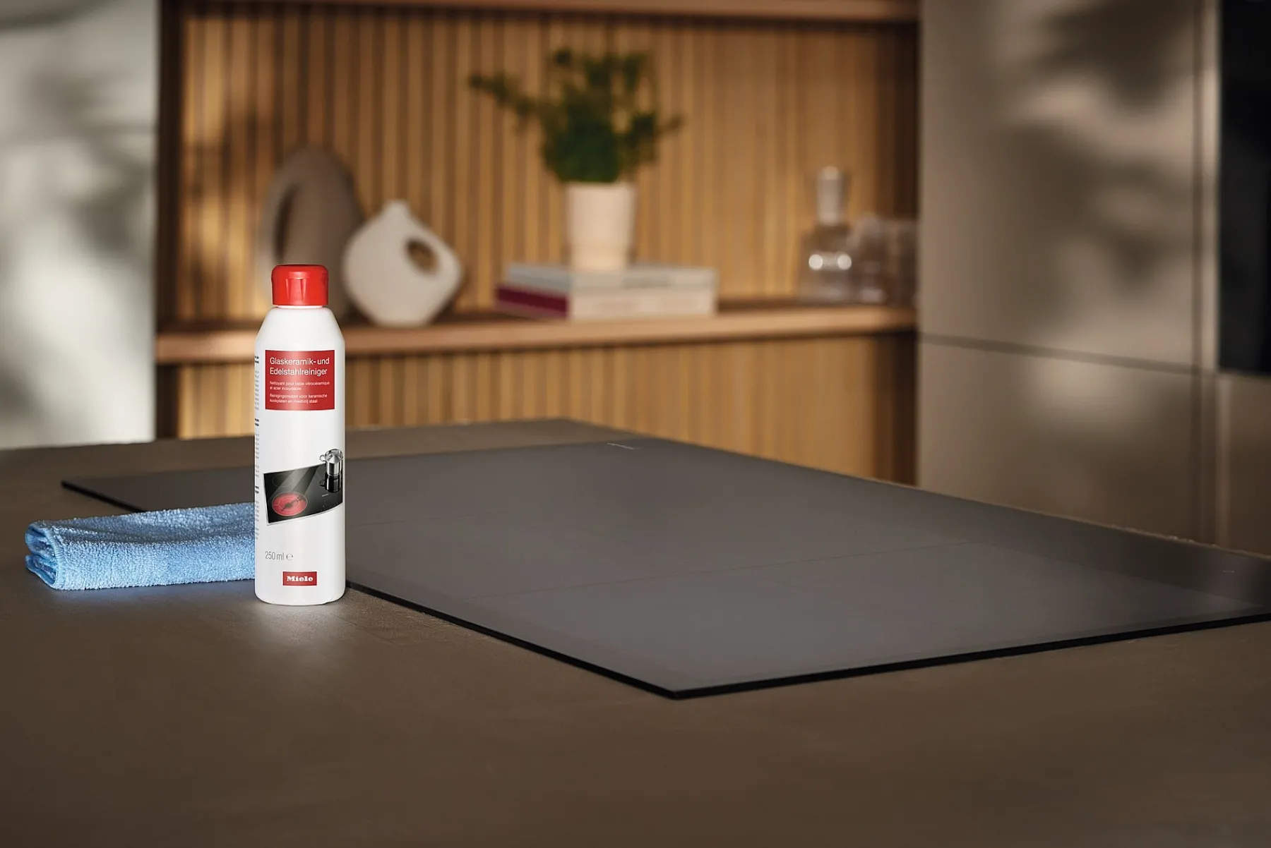 Miele Apparaatverzorging<Cer. En Roestvrij Reiniger 8,5 Fl Oz.