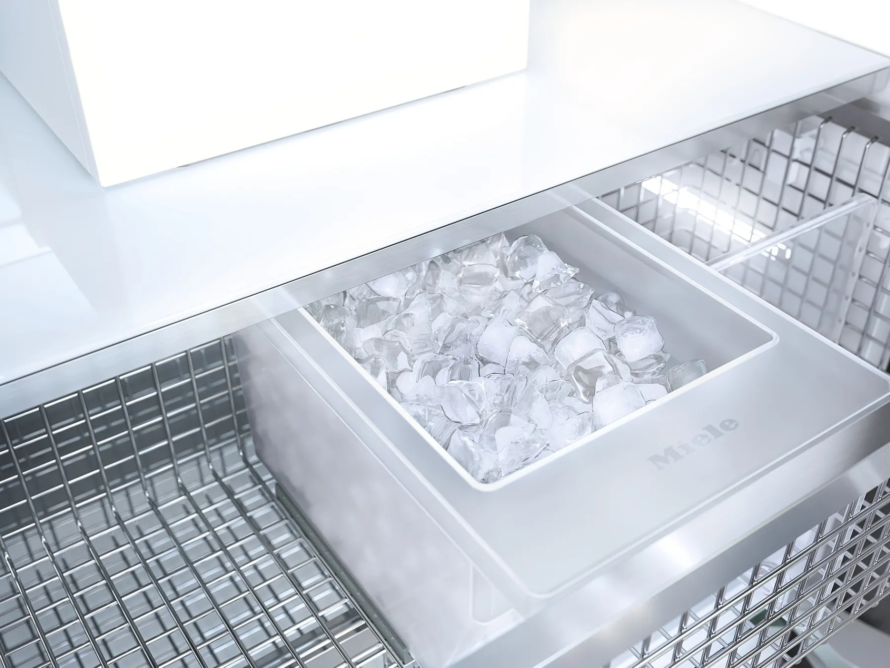 Miele Meesterkoel<F 2672 Vi