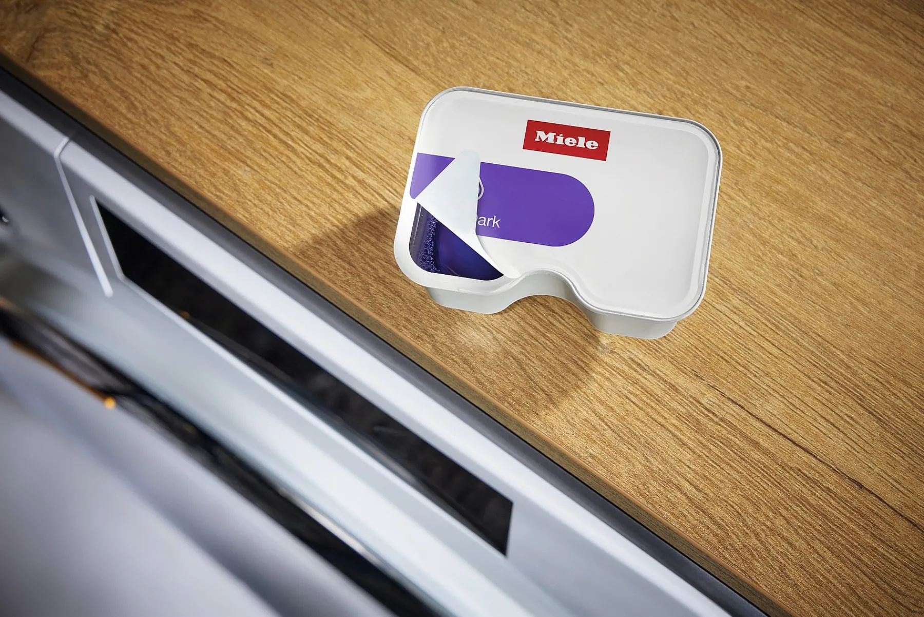 Miele Wasverzorgingsproducten<Ultradonkere Capsules